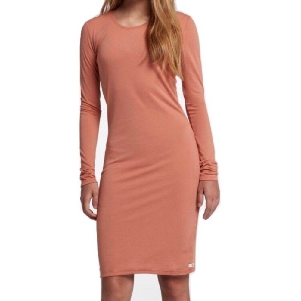 Hurley Sleeve-Dress